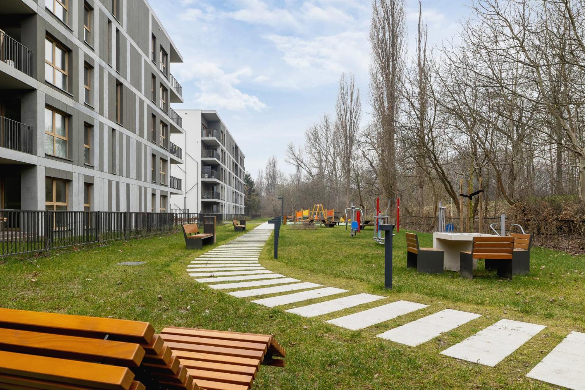 Lema 19 Uniqe Apartment In Krakow With Garden Air Conditioning Parking Near Tauron Arena By Renters Prestige
